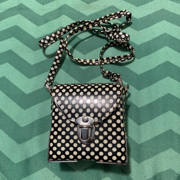 RUBBER Polka Dot Clutch/ Crossbody - Picture 2 of 12